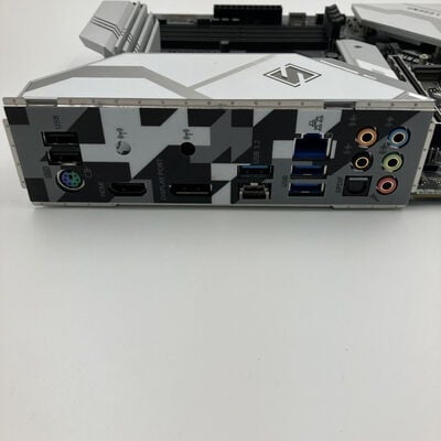 【なんば店】中古  ASRock Z590 Steel Legend (Z590 1200 ATX DDR4) 144863 