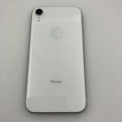 【新潟店】中古  【docomo】 Apple iPhoneXR 6.1インチ 64GB (ホワイト)  MT032J/A 138394 
