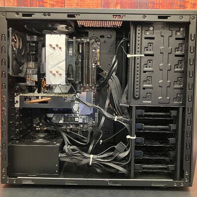【富士青葉店】中古  GALLERIA XT((i7 9700/8GB/SSD512GB/GTX1660 SUPER/W11H) 5070002479 