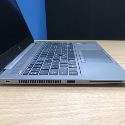 【甲府飯田店】中古  HP ZBook 14u G6 (Intel Core i7 8565U 1.80GHz/16GB/SSD1TB/なし/オンボード/14/1920ｘ1080/Wi-Fi/WEBCAM/W11H64) 182013 
