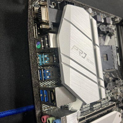 【大宮店】中古  ASRock B550M Pro4 (B550 AM4 mATX DDR4) 142938 