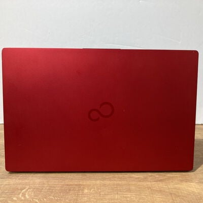 【富山本郷店】中古  Fujitsu　LIFEBOOK UH09/E3　（i7-1165G7/DDR4 8GB/SSD256GB/オンボード/Win11PRO） 4760001336 