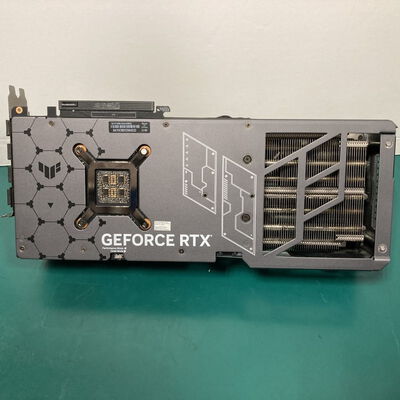 【富山本郷店】中古  ASUS TUF-RTX4090-O24G-GAMING (RTX4090 24G) 152505 
