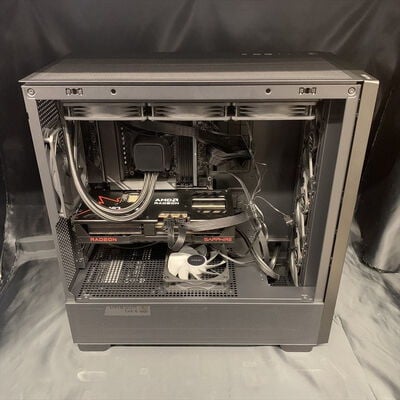 【横浜駅前店】中古  自作PC  (AMD Ryzen 9 9950X3D /32GB/SSD2TB/RX9070XT/W11H/有線LAN◯無線LAN◯) 3400009780 