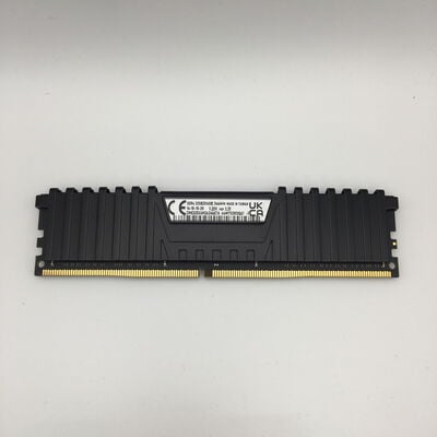 【秋葉原本店】中古  PC4-21300 16GB デスクトップ用 135638 