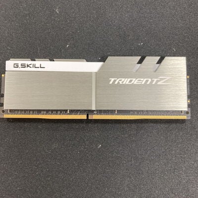 【大宮店】中古  PC4-25600 16GB デスクトップ用 140728 