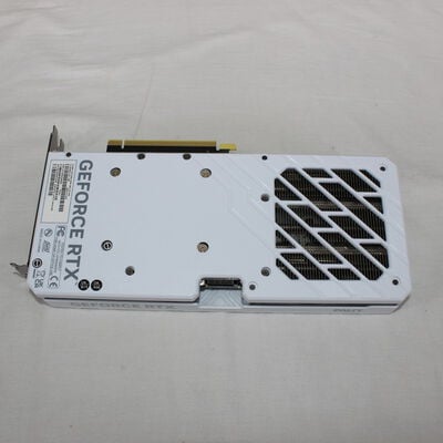 【通販センター】中古  Palit NE6406T019P1-1048L(RTX4060Ti WHITE 8G) 175561 