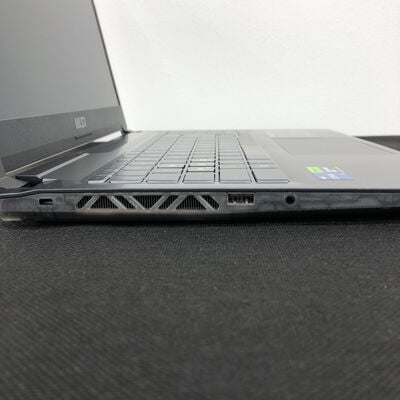 【長野稲里店】中古  MSI Cyborg 15 A12VF 5110001018