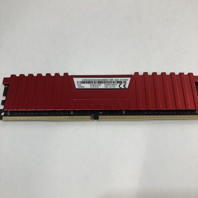 【神戸・三宮店】中古  PC4-21300 16GB デスクトップ用(DDR4-2666) 135638 