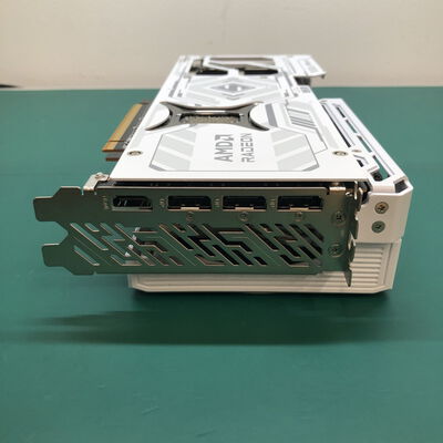 【津ラッツ店】中古  ASRock RX9070XT SL 16G Steel Legend 16GB (RX9070XT 16G) 176937 