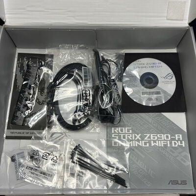 【新潟店】中古  ASUS ROG STRIX Z690-A GAMING WIFI D4(Z690ATX DDR4 3120019015 