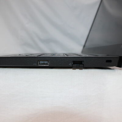 【通販センター】中古  Lenovo ThinkPad E15 Gen 1(Intel Core i5 10210U 1.60GHz/16GB DDR4/SSD512GB/-/オンボード/15.6/1920x1080/GbE/Wi-Fi/WEBCAM/W11H/VBT) 195608 