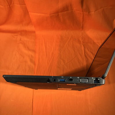 【なんば店】中古  富士通 LIFEBOOK U7311/F FMVU3802MP (i5 1135G7/16GB/SSD256GB/WLAN/13.3FHD/OS無) 183432