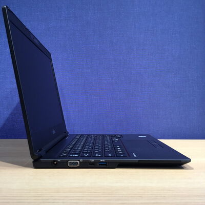 【松山環状枝松店】中古  FUJITSU LIFEBOOK U7410 (INTEL Core i5 10310U 1.7GHz/16GB/SSD256GB/-/オンボード/14/1366x768/Wi-Fi/WEBCAM/W11H64) 180534 