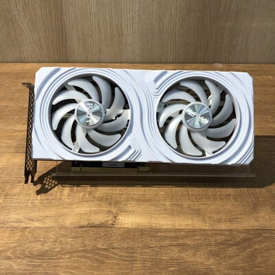 【姫路店】中古  Palit NED4070019K9-1047L(RTX4070 WHITE 12G) 4740000954 