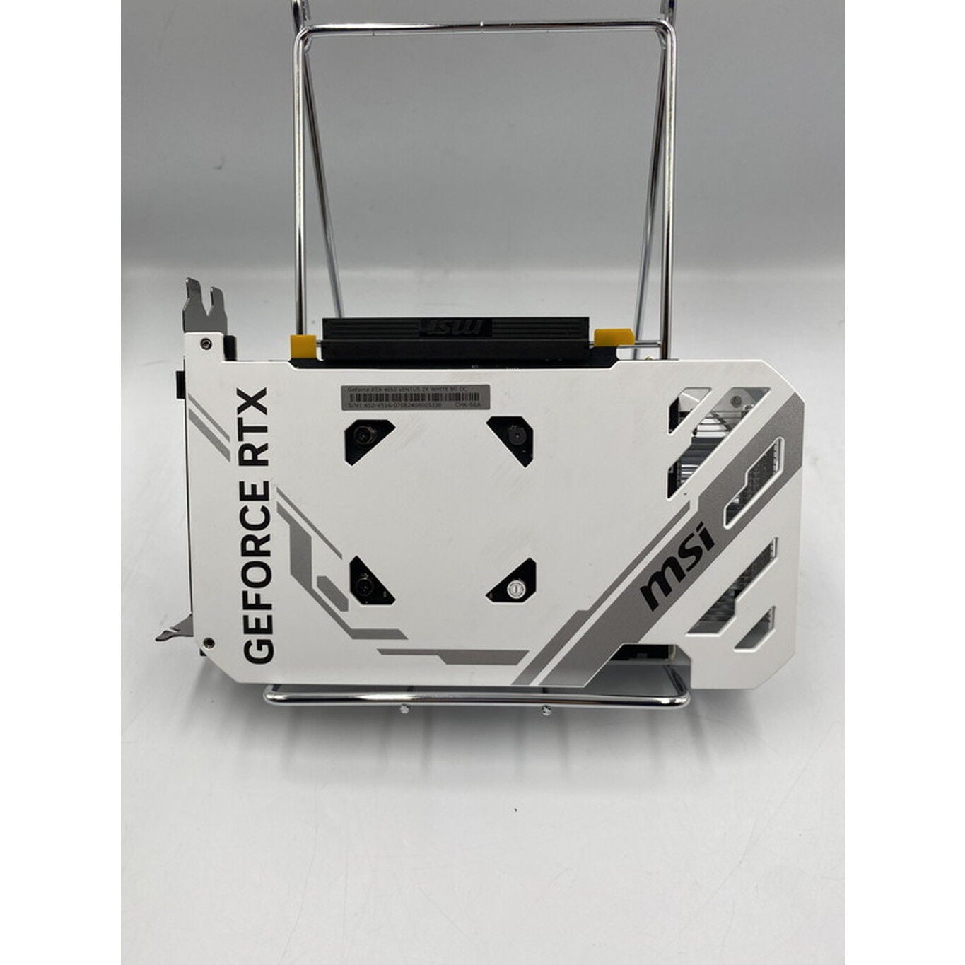 中古 MSI GeForce RTX 4060 VENTUS 2X WHITE 8G OC (RTX4060 8GB