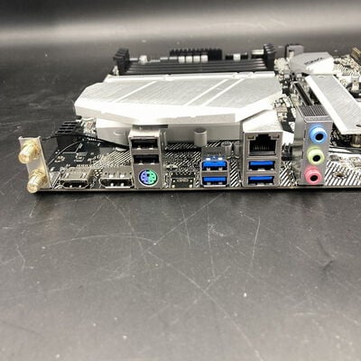 【熊本浜線店】中古  ASRock B550M WiFi (B550 AM4 mATX DDR4) 5370000802 