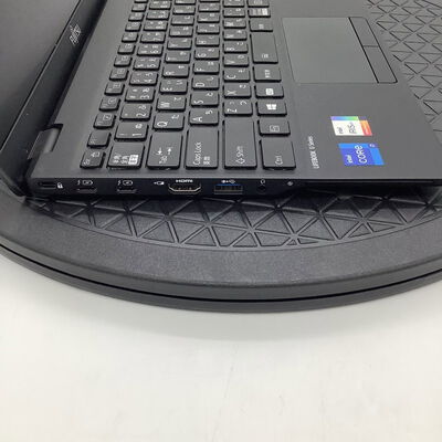 【堺七道店】中古  FMVU34012(i7-1185G7/8GB/SSD500GB/W11P) 4660002868 