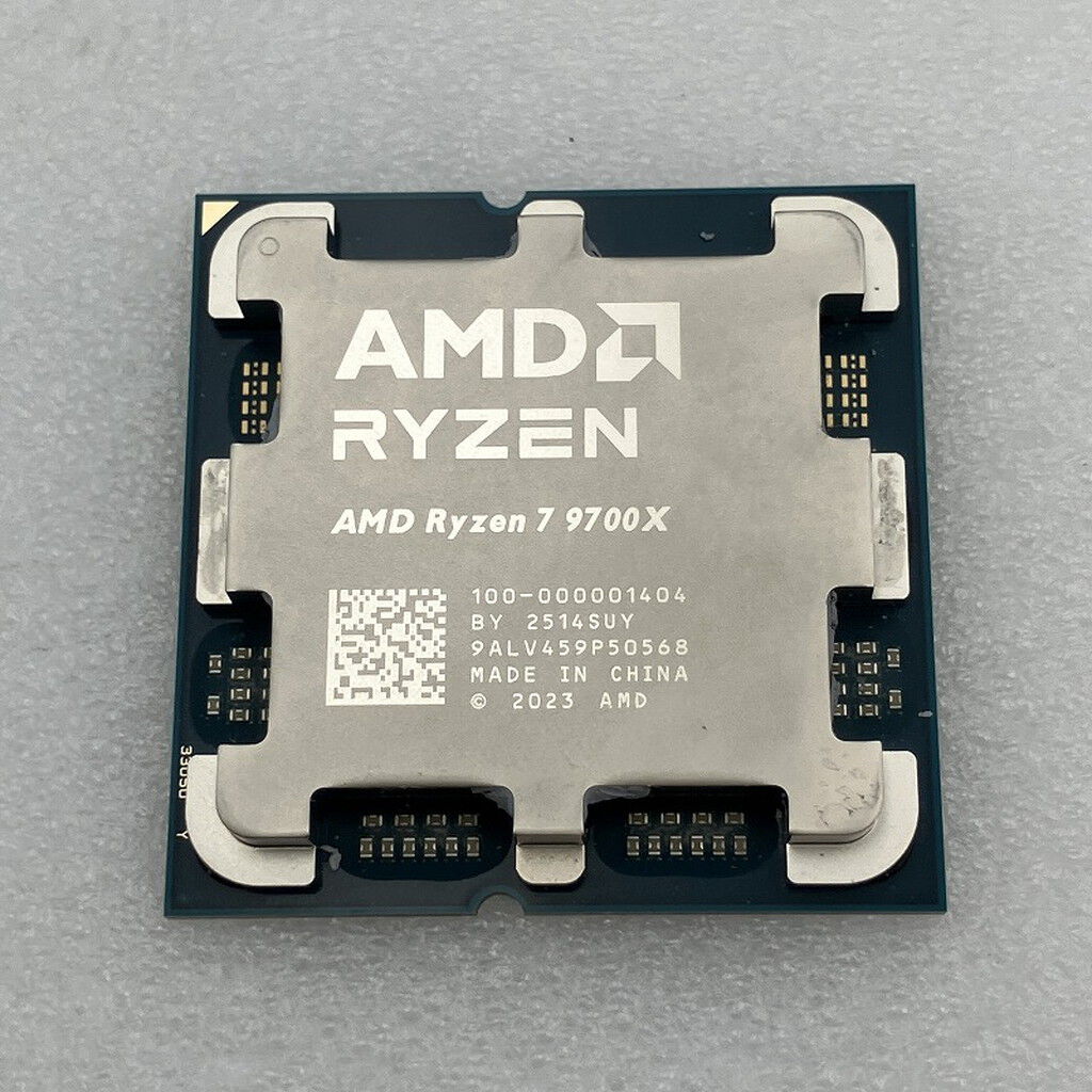 AMD Ryzen 7 9700X 中古美品（動作確認済み・AM5） 中古 AMD Ryzen 7 9700X (AM5/3.8GHz/40M/C8/T16/65W) 1460024845