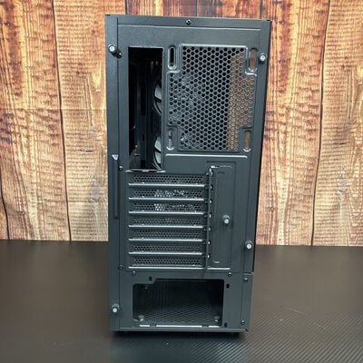 【富士青葉店】中古  Thermaltake CA-1X2-00M1WN-00(S200 TG ATX BK) 5070001138 