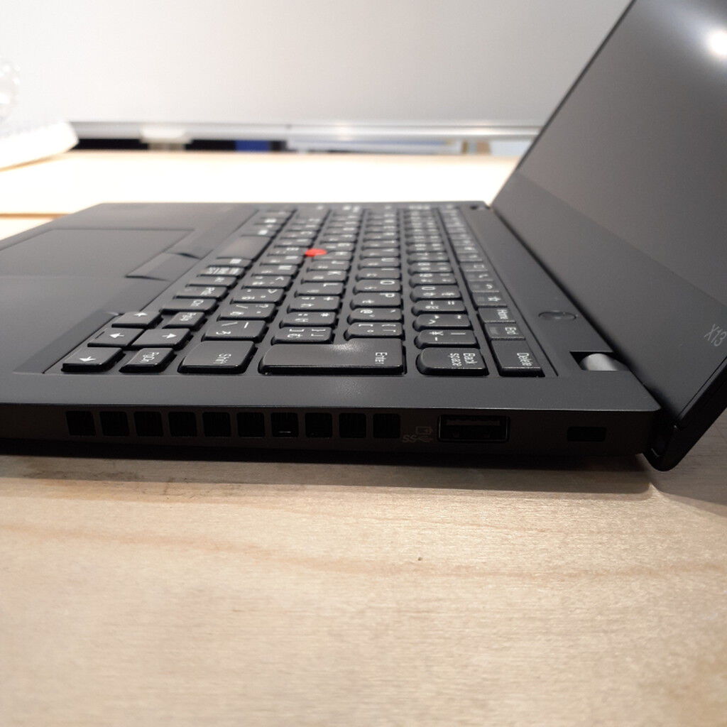 中古 LENOVO ThinkPad X13 (AMD Ryzen 5 Pro 4650U 2.10GHz/32GB