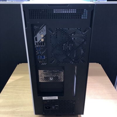 【甲府飯田店】中古  arkhive カスタムBTOパソコン(Ryzen 9 9950X/64GB/SSD1TB+2TB/RTX4090/W11P) 4720001824 