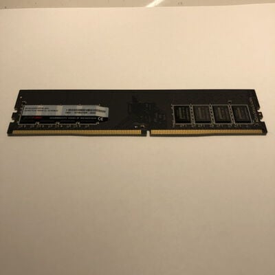 【姫路店】中古  PC4-19200 4GB デスクトップ用 126162 