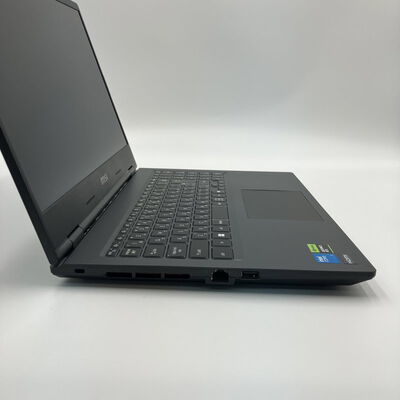 【なんば店】中古  MSI VenturePro 15 (Core 7 240H/32GB/SSD1TB/RTX5050/WLAN/15.6FHD) 3280023936 