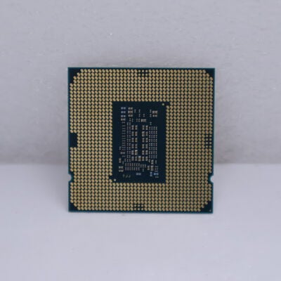 【通販センター】中古  INTEL Core i3 10105 (1200/3.7G/6M/C4/T8) 145174 