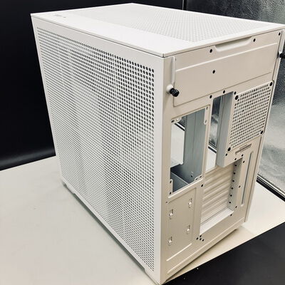 【熊本浜線店】中古  NZXT CM-H91FW-01(H9 Flow WH ATX ｶﾞﾗｽ) 5370001079 
