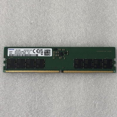 【甲府飯田店】中古  PC5-44800 16GB デスクトップ用 149153 