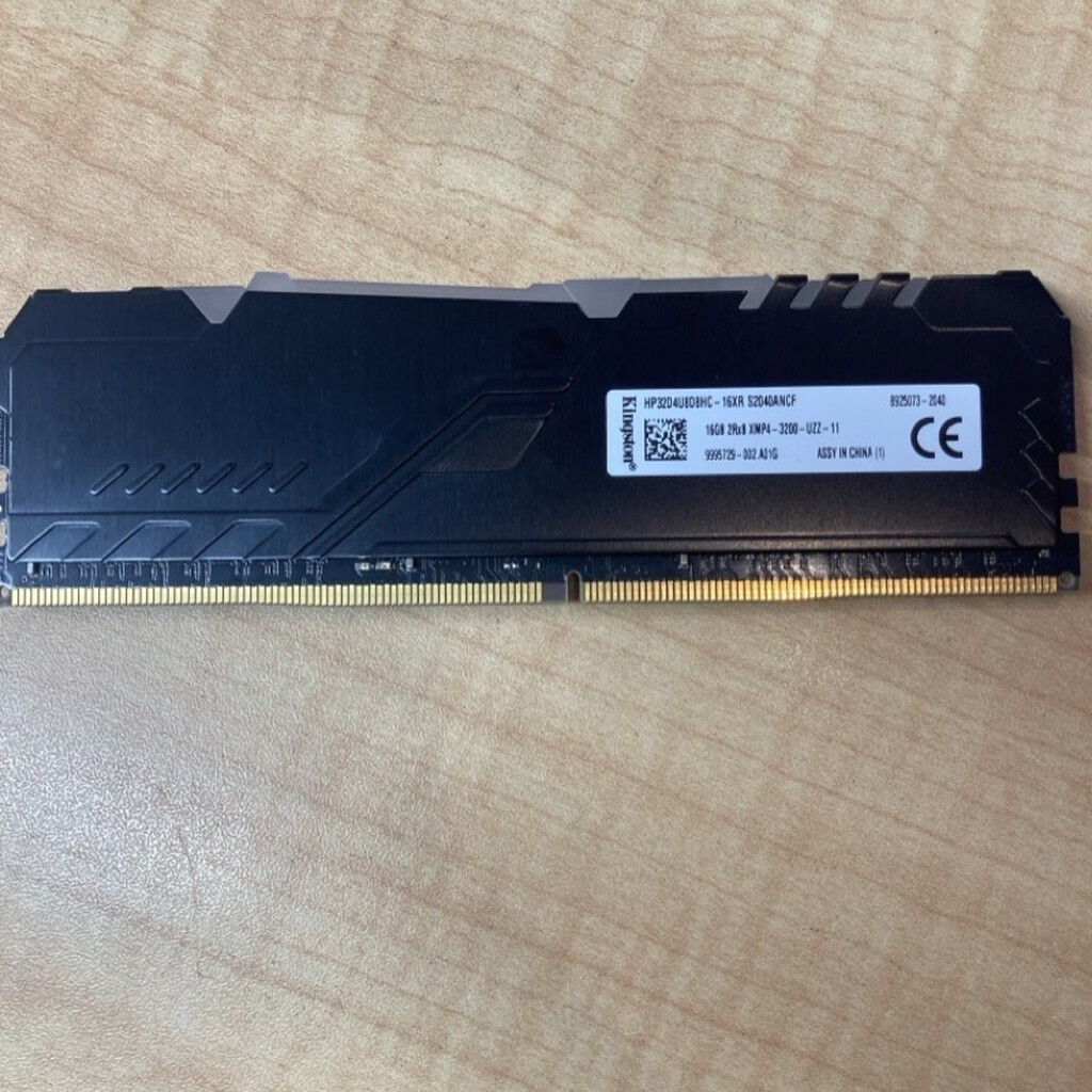 中古 HyperX PC4-25600 16GB デスクトップ用(DDR4-3200) 196442
