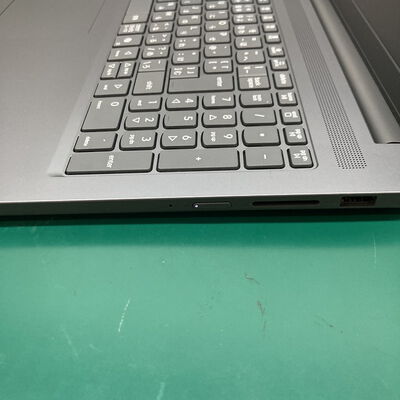 【浦添城間店(沖縄)】中古  Lenovo IdeaPad Slim 3 16ARP10(Ryzen 7 7735HS/16GB/SSD500GB/W11H) 4780001394 