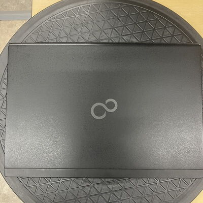 【新潟店】中古  FUJITSU LIFEBOOK U9310/D (Intel Core i5 10310U 1.7GHz/8GB/SSD256GB/-/オンボード/13.3/1920x1080/Wi-Fi/WEBCAM/W11P64) 176075 