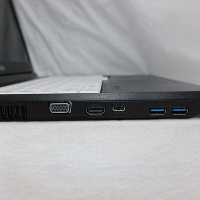 【通販センター】中古  FUJITSU LIFEBOOK A5511/G(Intel Core i5 1145G7 2.60GHz/16GB DDR4/SSD256GB/MULTI/オンボード/15.6/1920x1080/GbE/Wi-Fi/WEBCAM/W11H/VBT) 196527 