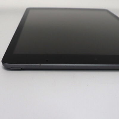 【札幌店】中古  Apple iPad 10.2インチ (第7世代/2019) Wi-Fi 32GB スペースグレイ MW742J/A 141663 