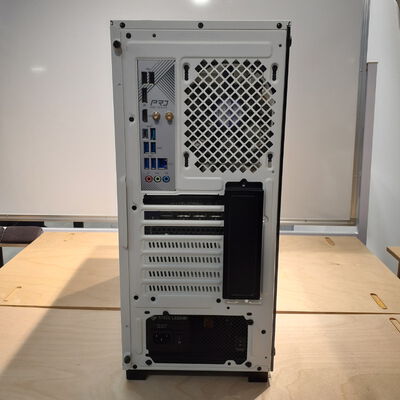 【鹿児島店】中古  自作PC(i7 12700K/32GB/SSD250GB+2TB/RTX4070 SUPER） 4700000755 