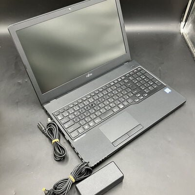 【熊本浜線店】中古  Fujitsu FMVA41003P (i3-8130U/8GB/SSD256GB/DVDマルチ/W11P/1336x768) 5370000735 
