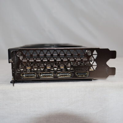 【通販センター】中古  Inno3D GeForce RTX 5070 Ti X3 OC WHITE GD5070T-16GERX3OCW（RTX5070Ti 16GB） 3480041562 