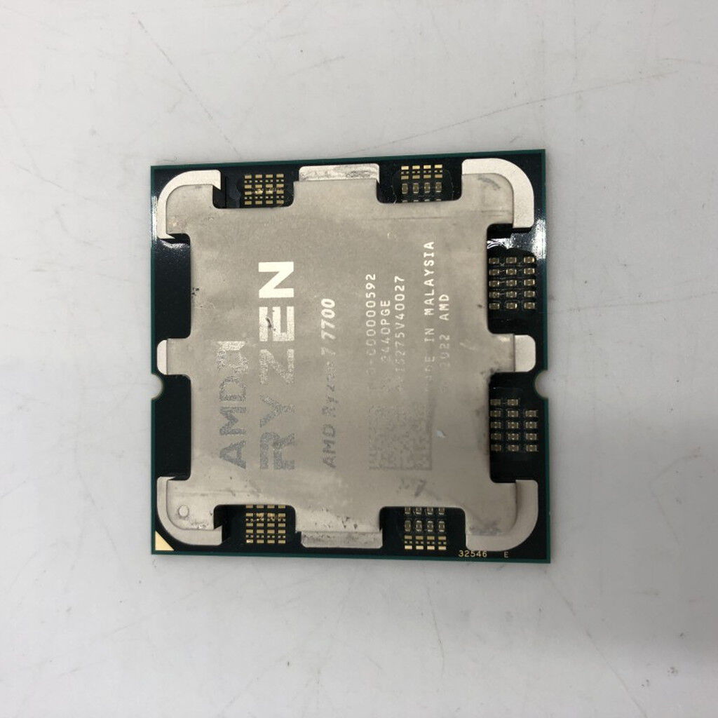 中古 AMD Ryzen 7 7700 (AM5/3.8GHz/40M/C8/T16/65W) 154483 （381217
