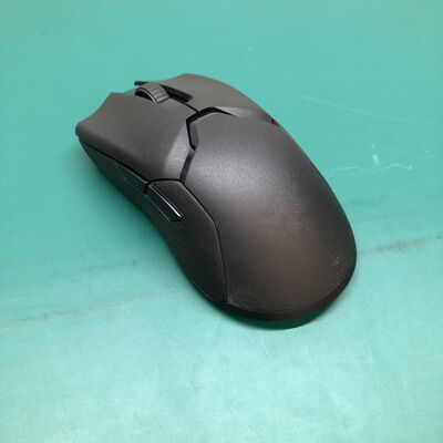 【津ラッツ店】中古  Razer Viper Ultimate (RZ01-03050100-R3A1) 146981 