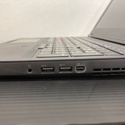 【静岡東瀬名店】中古  Lenovo ThinkPad P52　20MAS12700 (Core i7 8750H/16GB/SSD512GB/-/NVIDIA Quadro P1000 4GB/15.6ｲﾝﾁ/1920x1080/Wi-Fi/WEBCAM/W11H64) 176658 