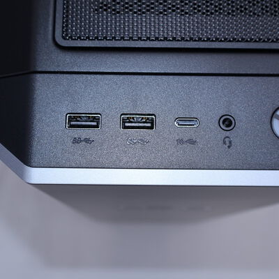 【通販センター】中古  Lenovo LOQ Tower 26ADR10  ルナグレー(AMD Ryzen 7 8745HX/16GB/SSD512GB/なし/NVIDIA GeForce RTX 5060 8GB/Wi-Fi/W11H64) 190948 