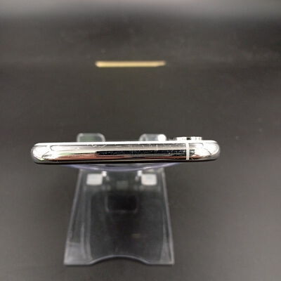 【大須店】中古  【SIMロック解除済み】【au】 Apple iPhoneXS 256GB (シルバー) MTE12J/A 155284 