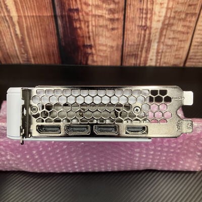 【富士青葉店】中古  Palit NE7506TU19P1-GB2062M (RTX5060Ti 8GB WHITE OC) 188962 