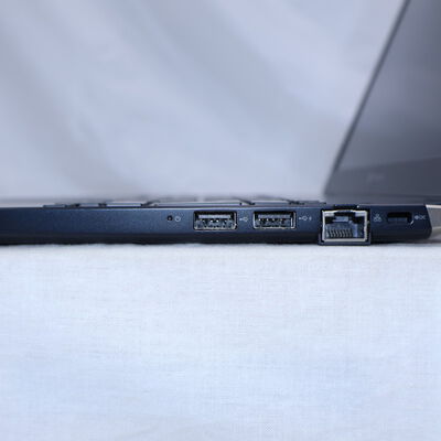 【通販センター】中古  【ジャンク品/保証無/返品質問不可】TOSHIBA dynabook G83/FP A6G7FPF2H512 (Intel Core i5 10210U 1.6GHz/8GB/SSD512GB/-/オンボード/13.3/1366x768/GbE/Wi-Fi/WEBCAM/OSなし) 192143 
