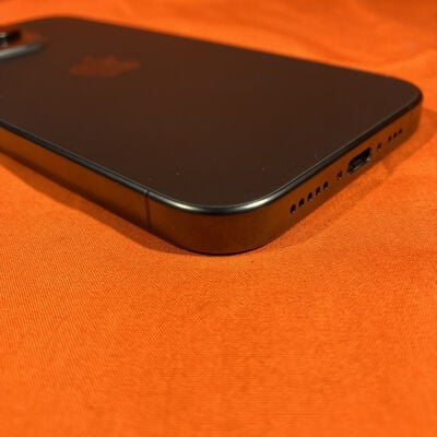 【なんば店】中古  【docomo版SIMフリー】Apple iPhone15 Pro 6.1インチ 128GB ブラックチタニウム MTU73J/A 161184 