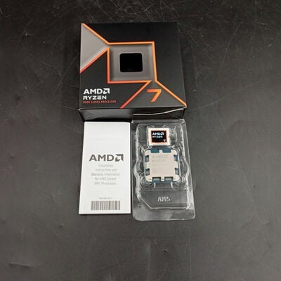 【大須店】中古  AMD Ryzen 7 9700X (AM5/3.8GHz/40M/C8/T16/65W) 169022 