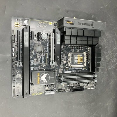 【大須店】中古  ASUS TUF GAMING B760-PLUS WIFI D4 (B760 1700 ATX DDR4) 3120024276 