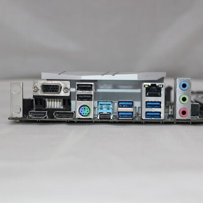 【通販センター】中古  ASRock B550M Pro4 (B550 AM4 mATX DDR4) 142938 
